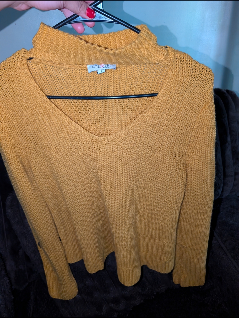 Wild Fable Mustard Yellow V-Neck Knit Sweater